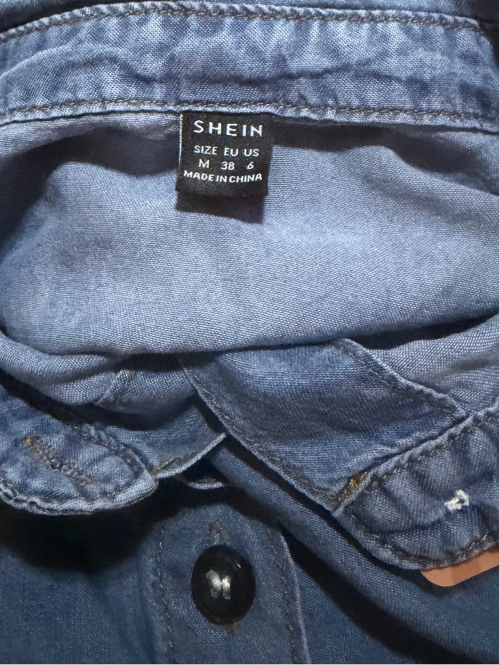 SHEIN Blue Short-Sleeve Denim Button-Down Shirt - Picture 5 of 6